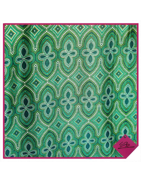 Foulard vert, motif carré et ovale doré